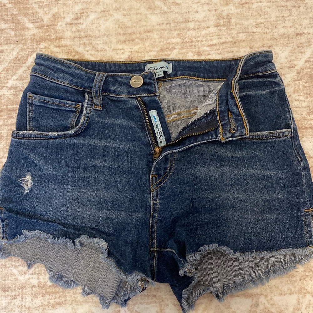 Shore women’s jean shorts. Soft,comfy,form to shape shorts.